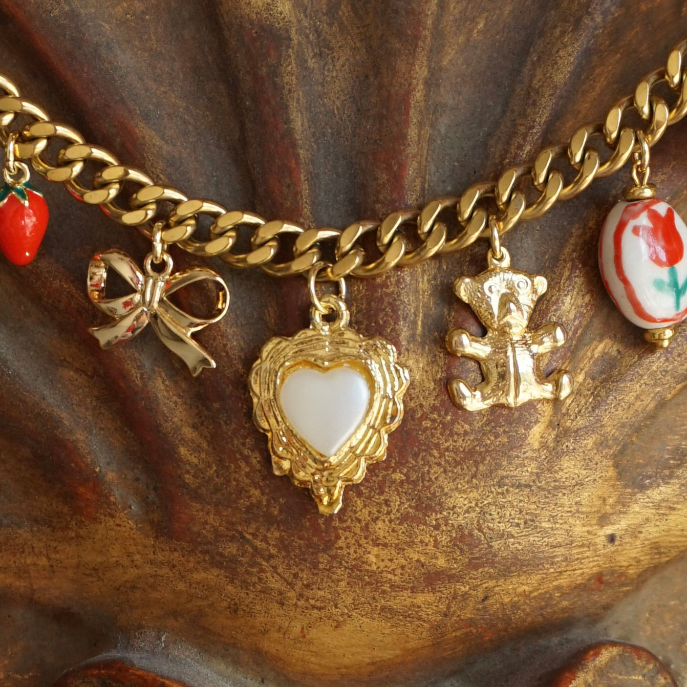 Bisous Charm Necklace