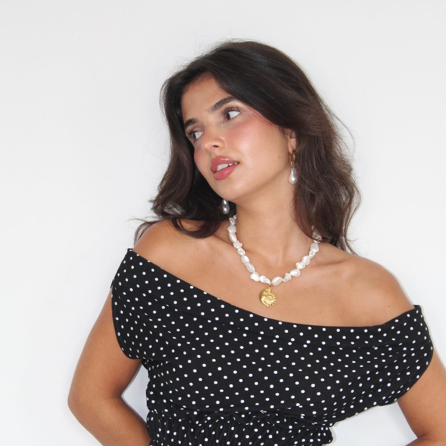 Mar Y Sol Pearl Necklace