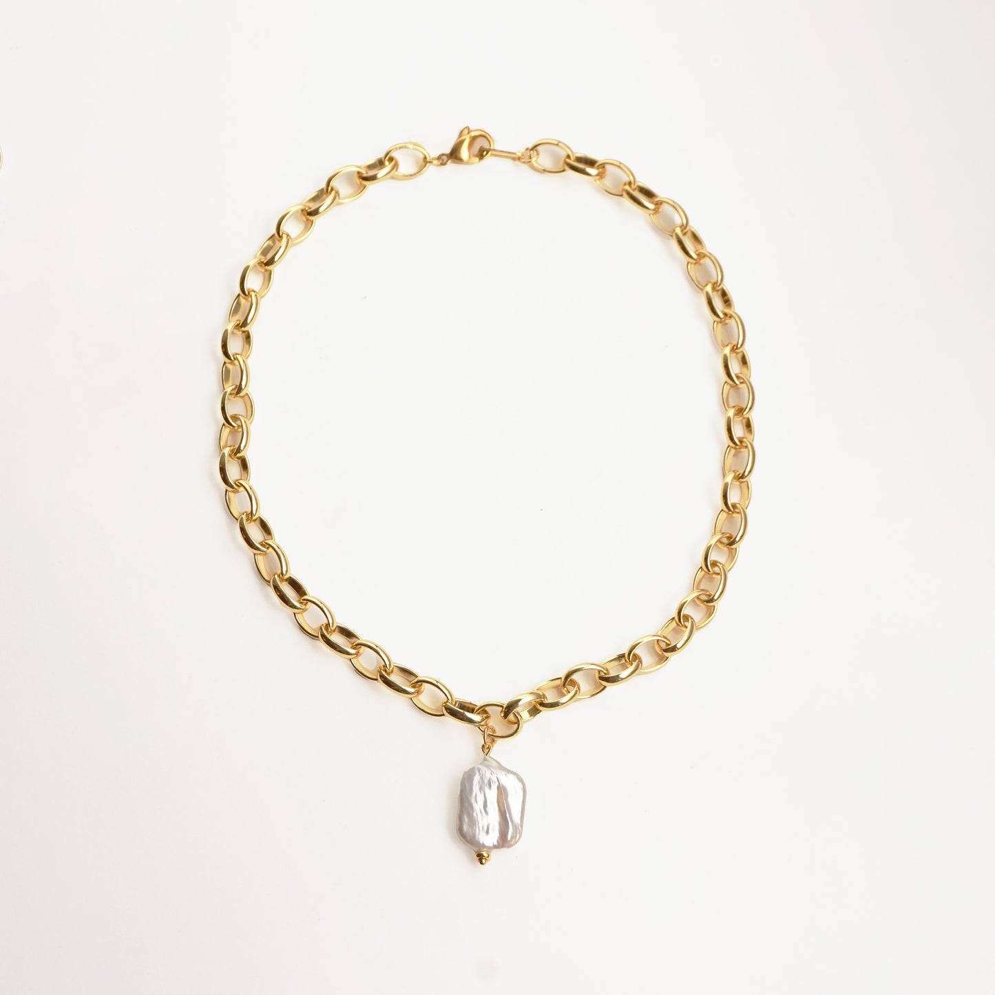 Louna Necklace
