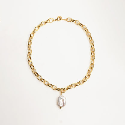 Louna Necklace
