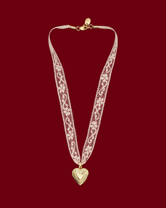 Torchon Lace Memento Locket